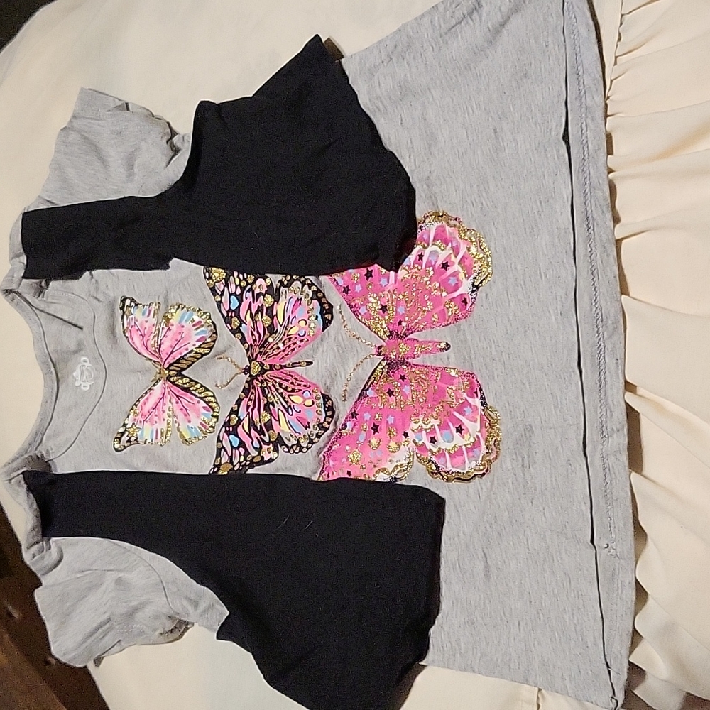 Girl's tshirt/Vest combo with sparkling butterflies